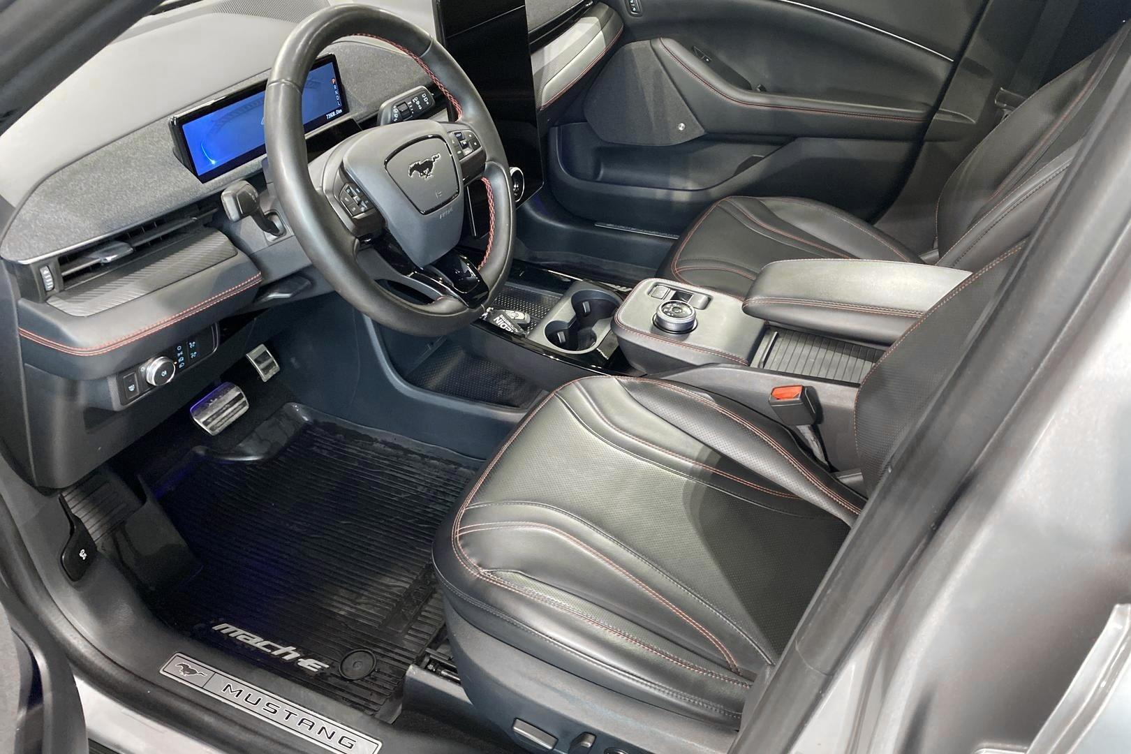 Ford Mustang Mach-E 2021