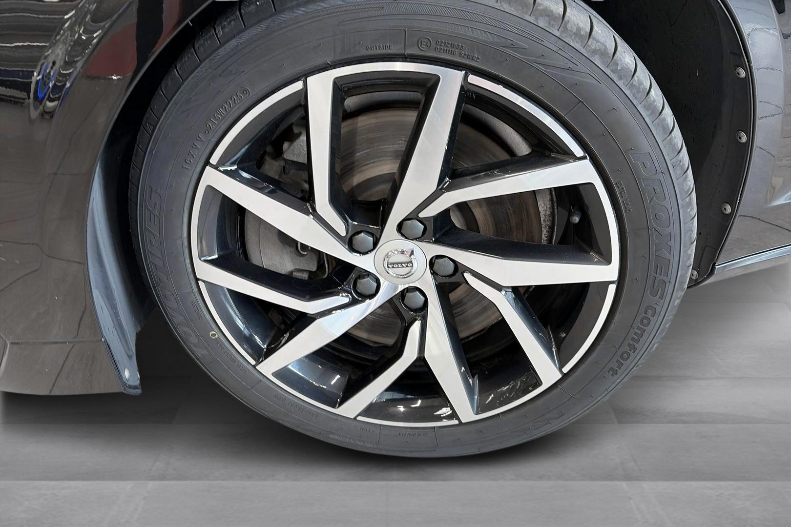Volvo V60 2020