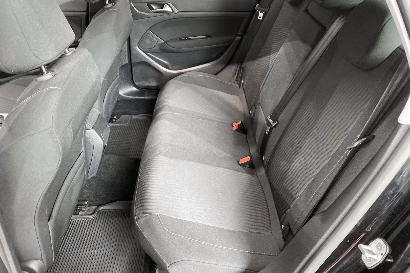 Peugeot 308 2016