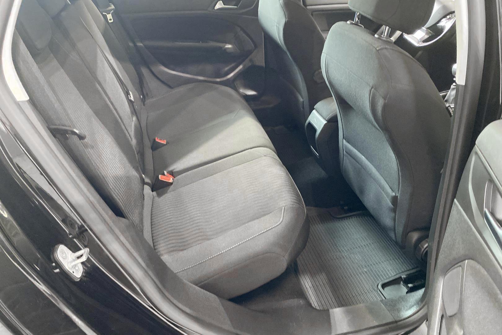 Peugeot 308 2016