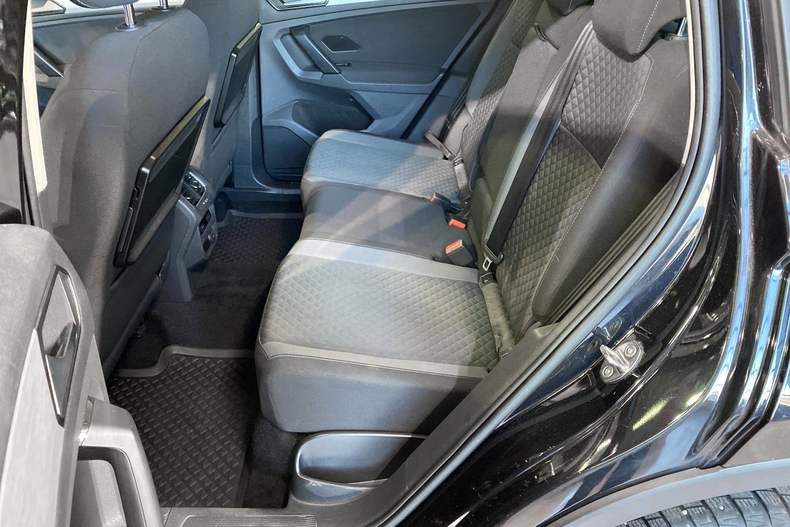 VOLKSWAGEN Tiguan 2017