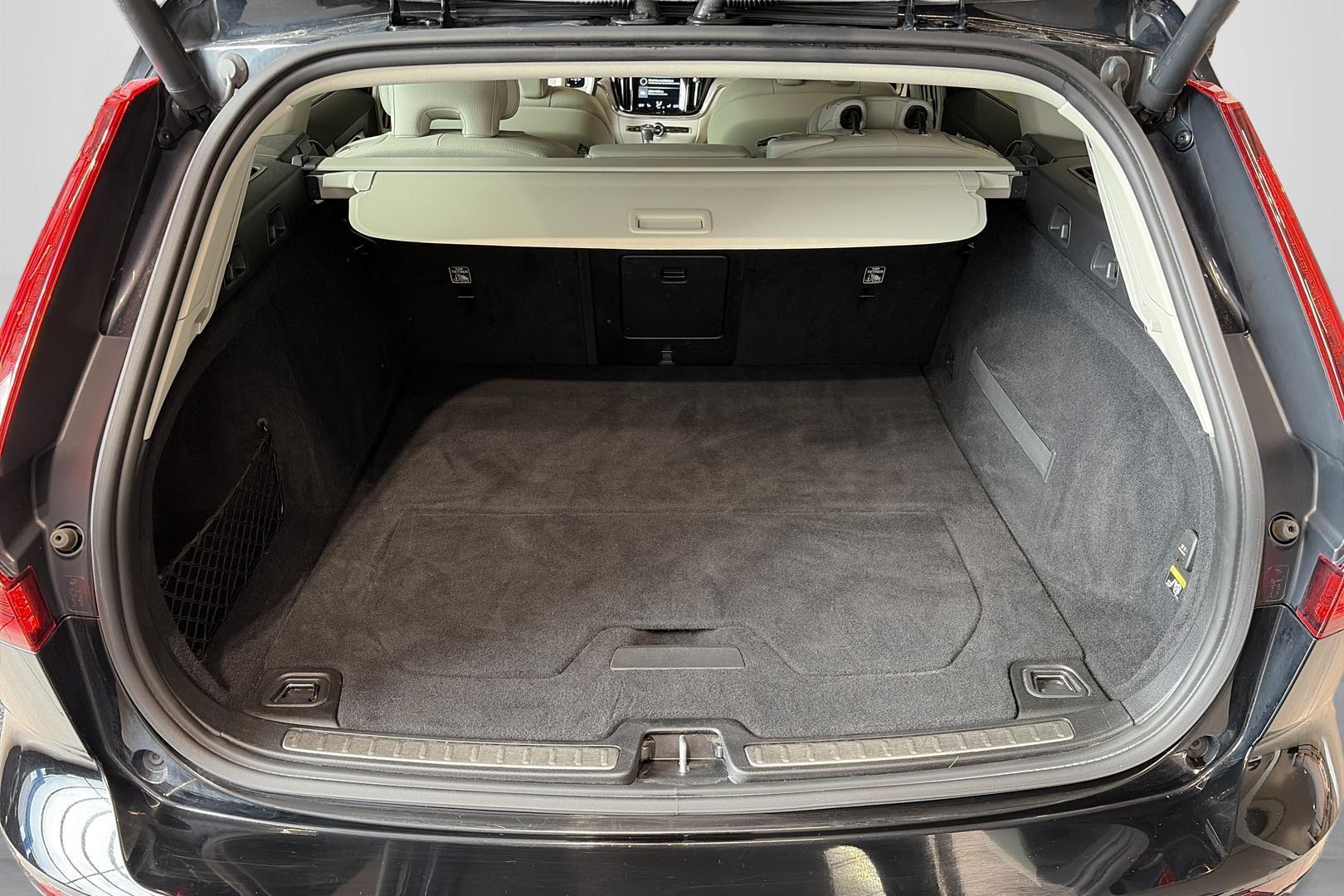 Volvo V60 12