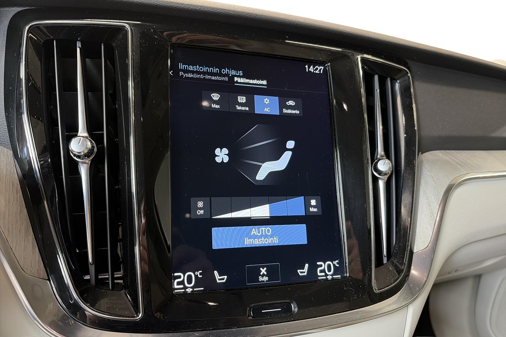 Volvo V60 19