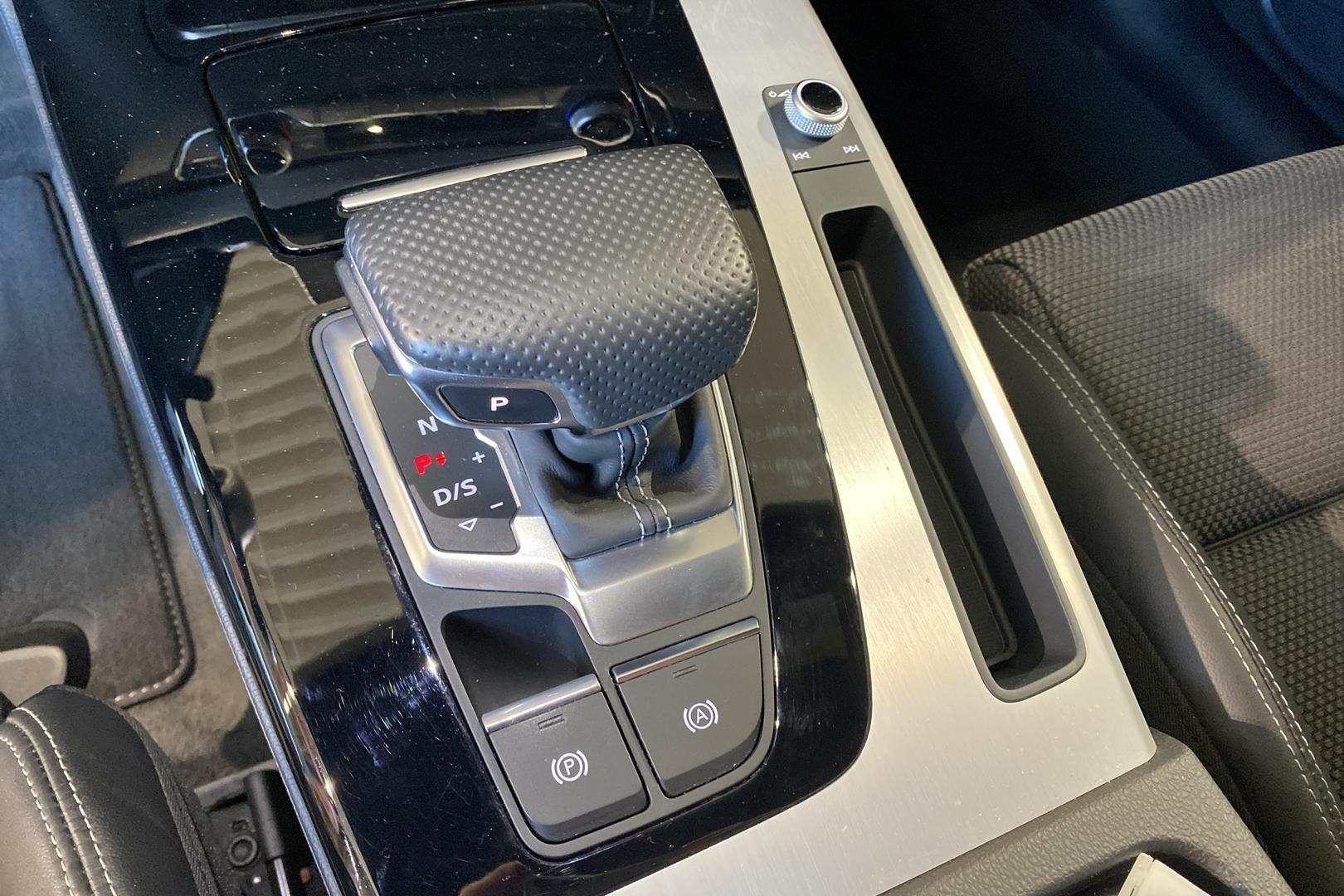 Audi Q5 2021