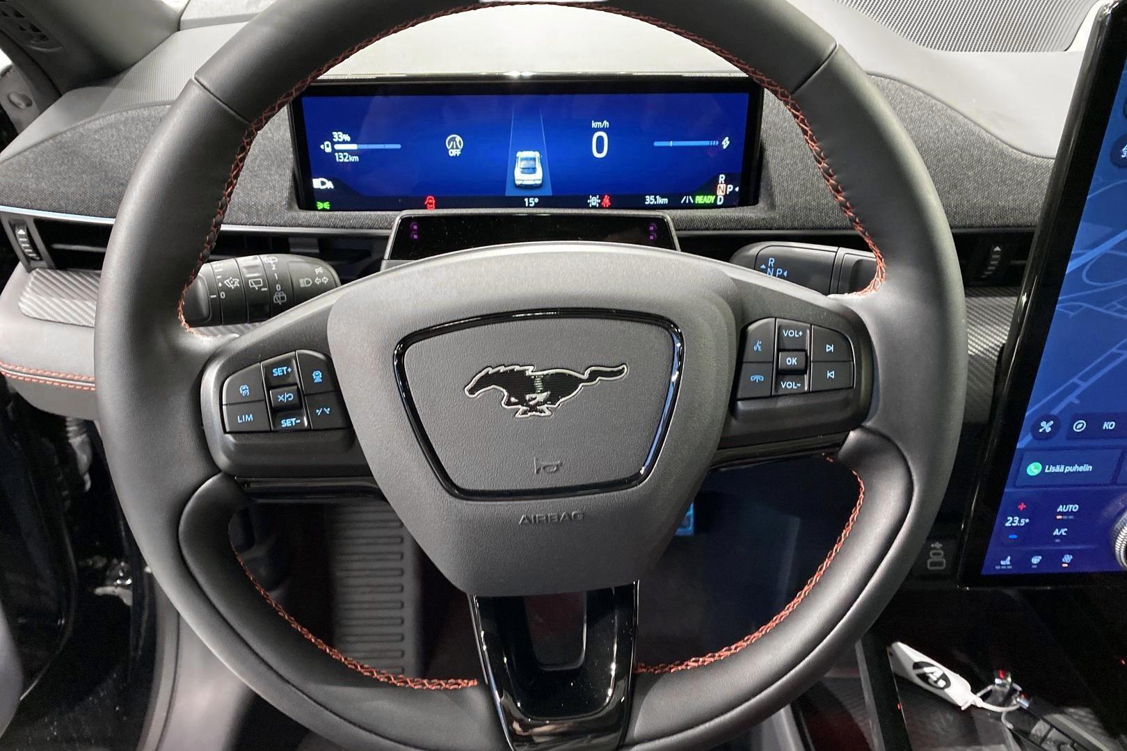 Ford Mustang Mach-E 2025