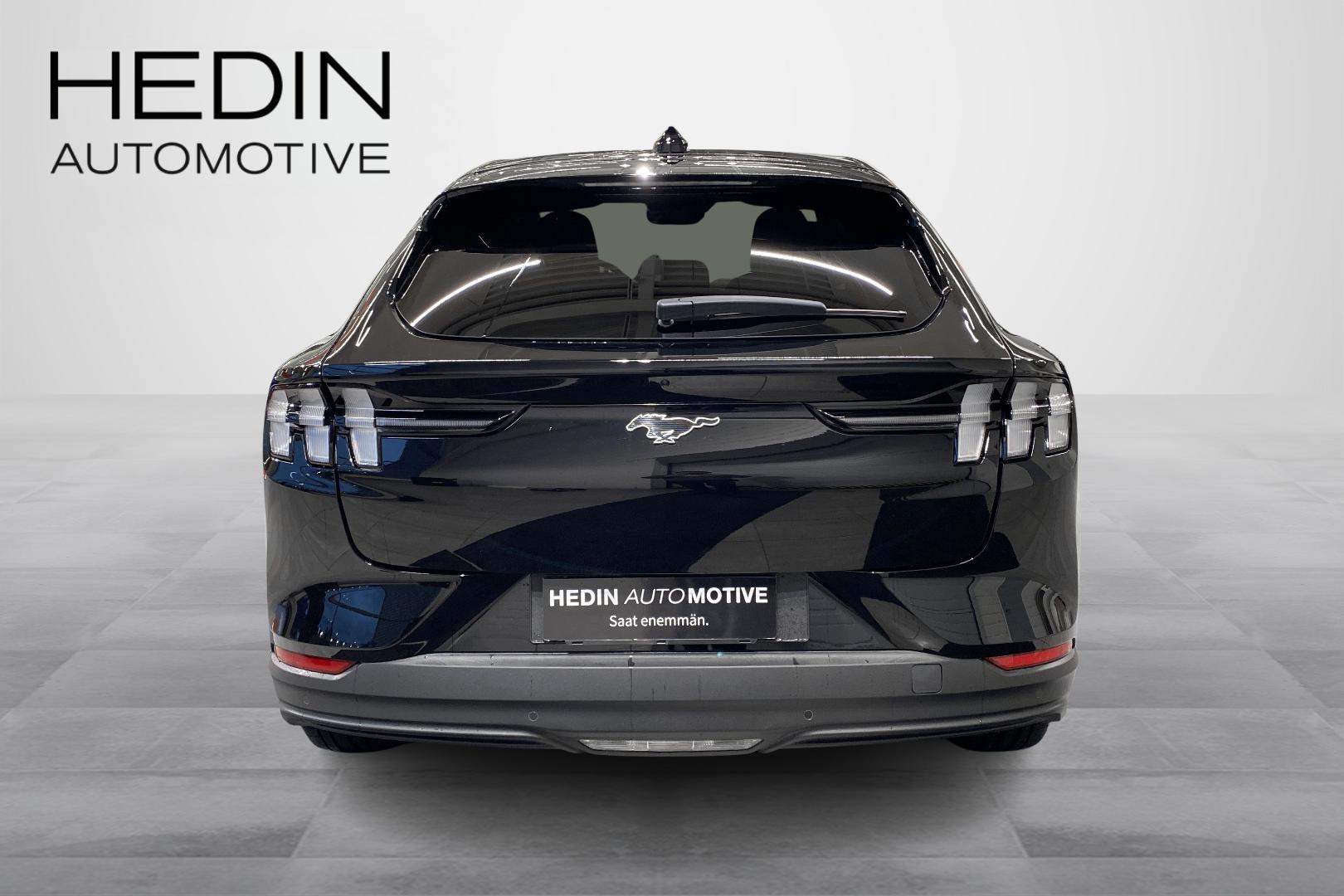 Ford Mustang Mach-E 2025