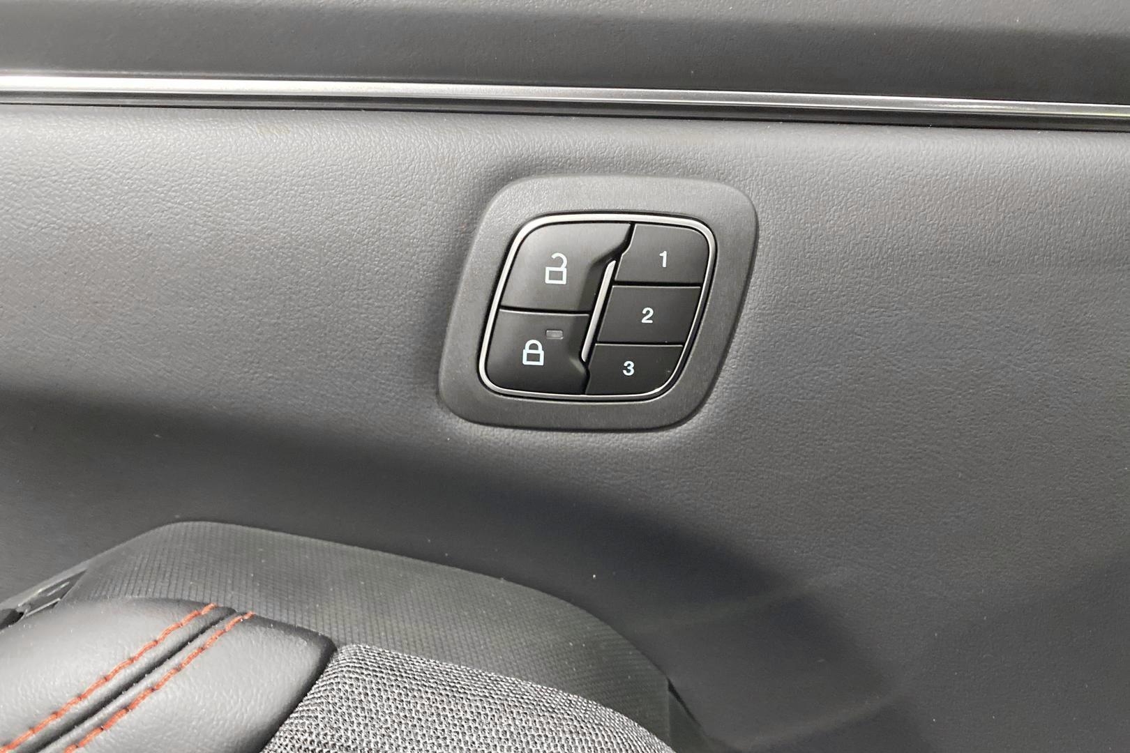 Ford Mustang Mach-E 2025