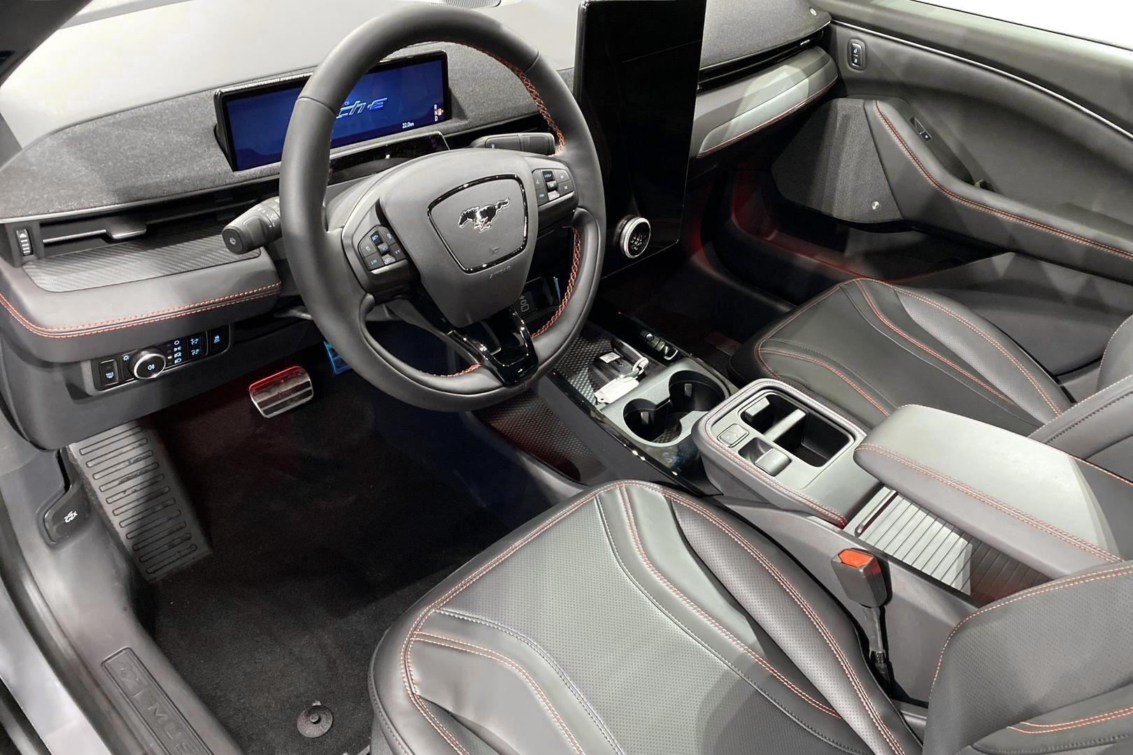 Ford Mustang Mach-E 2025