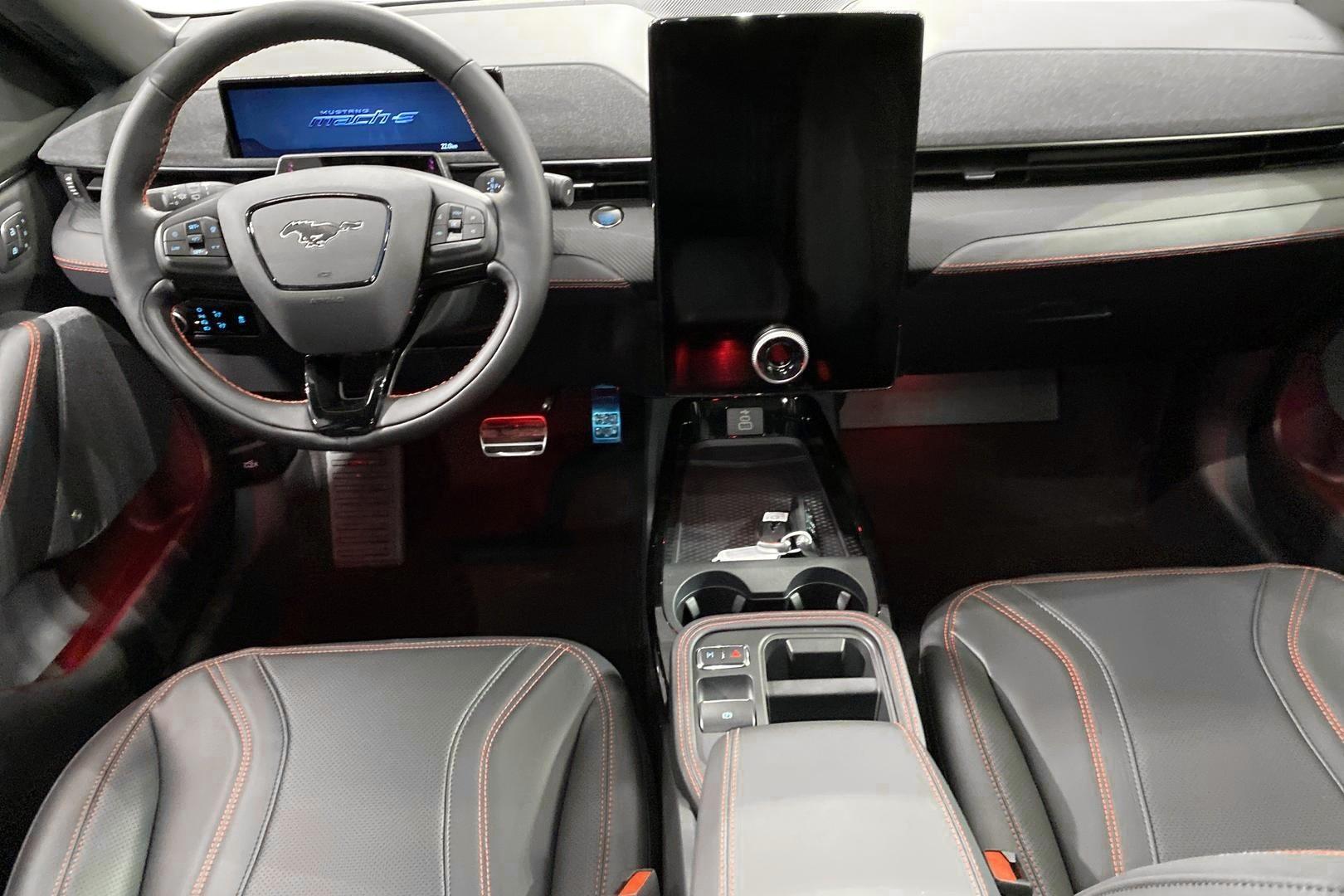 Ford Mustang Mach-E 2025