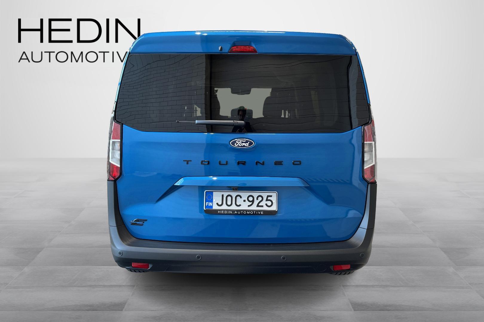 Ford Tourneo Courier 2025