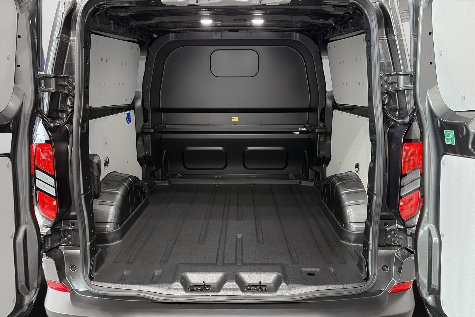 Ford Transit Custom 12