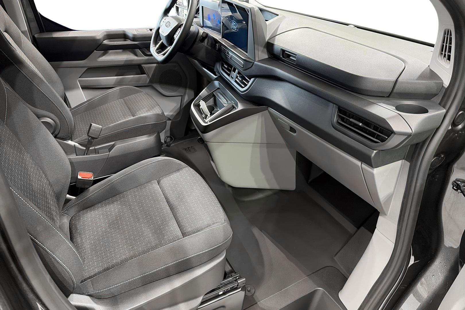 Ford Transit Custom 14