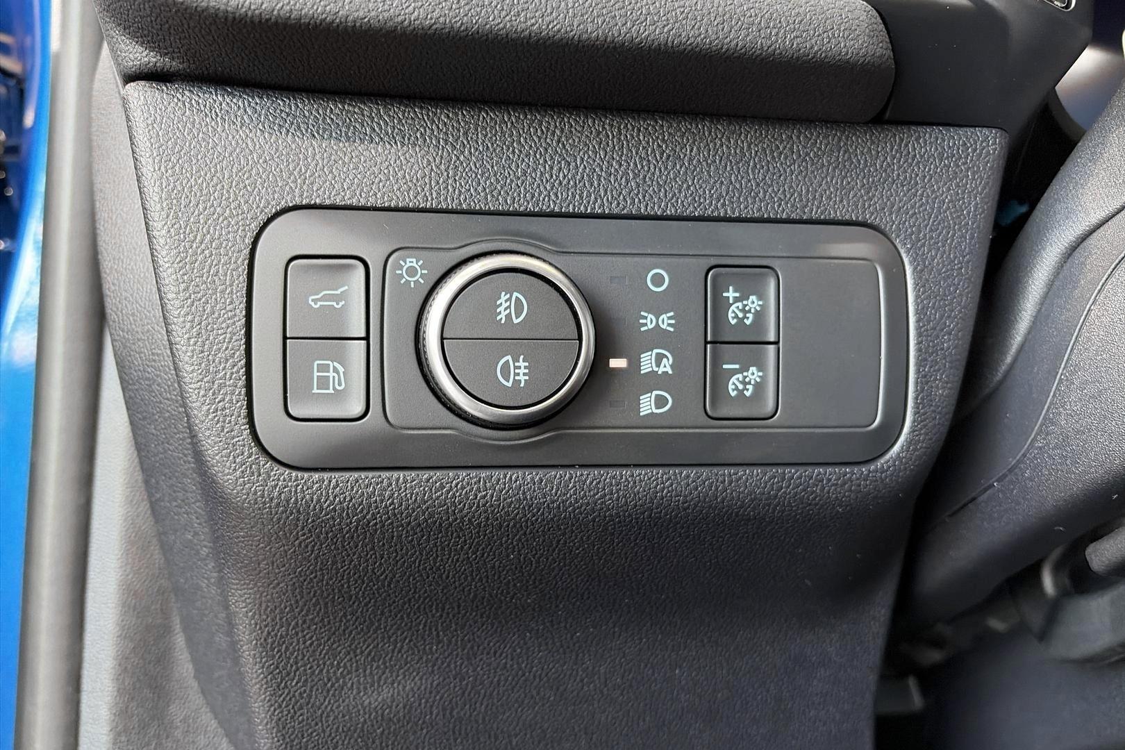 FORD Kuga 2026