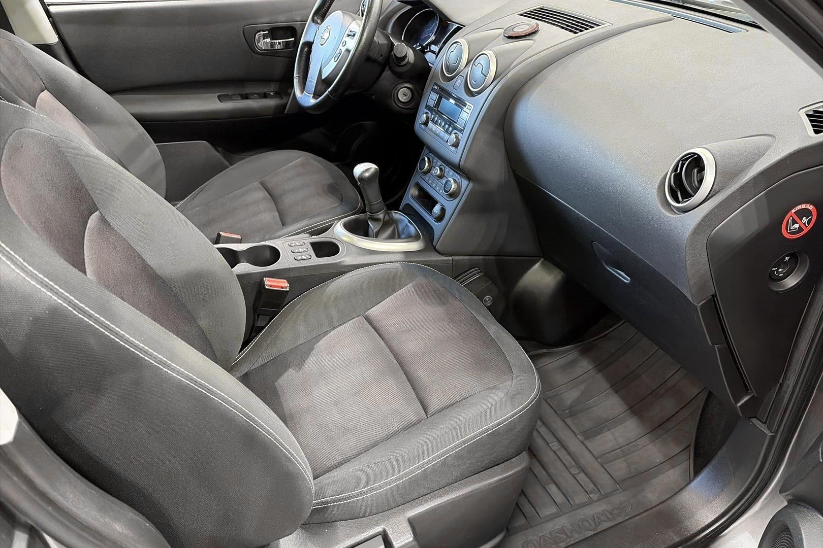 Nissan Qashqai+2 2013