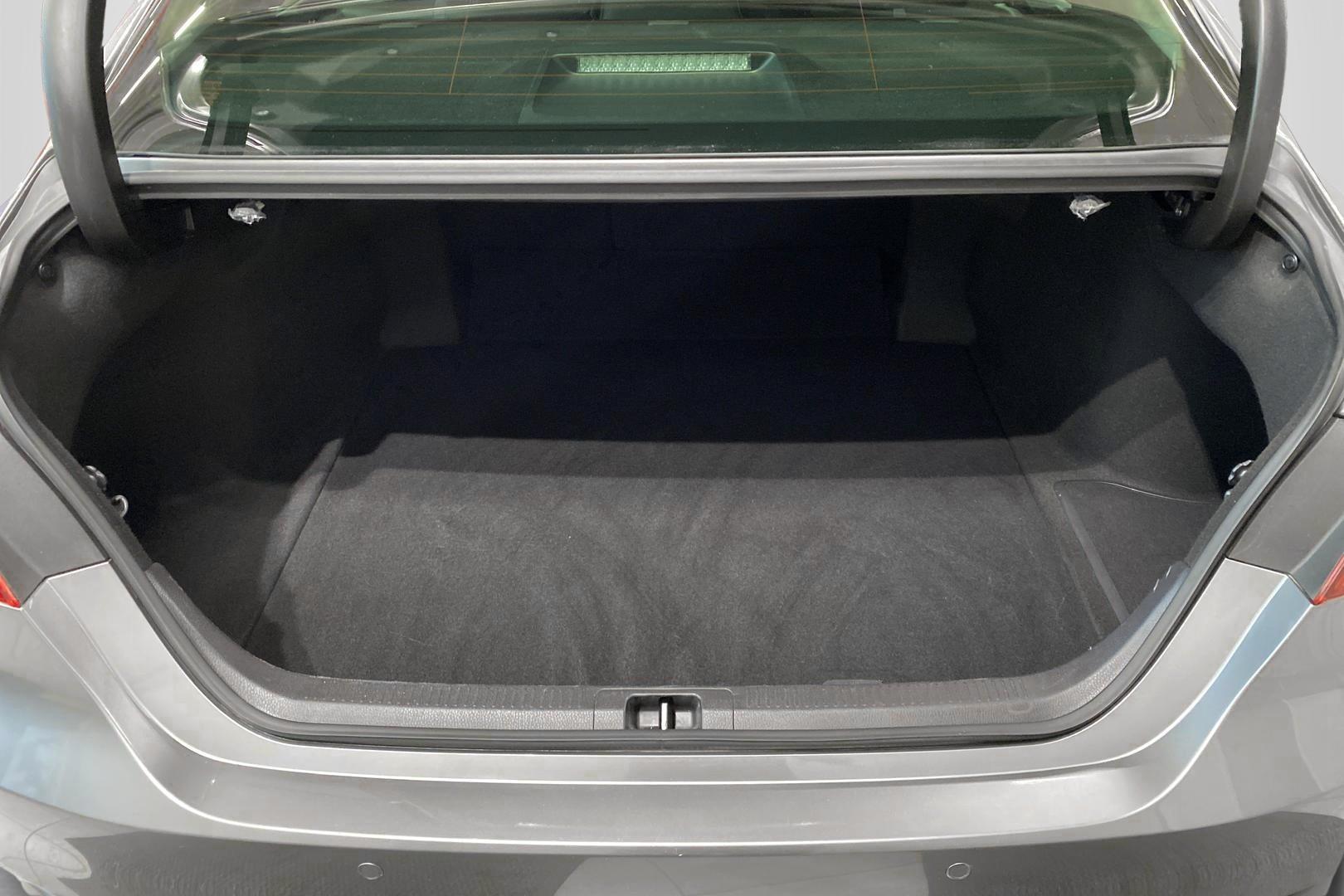 Toyota Camry 2023