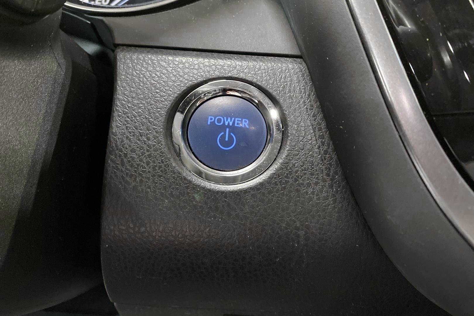 Toyota Camry 2023