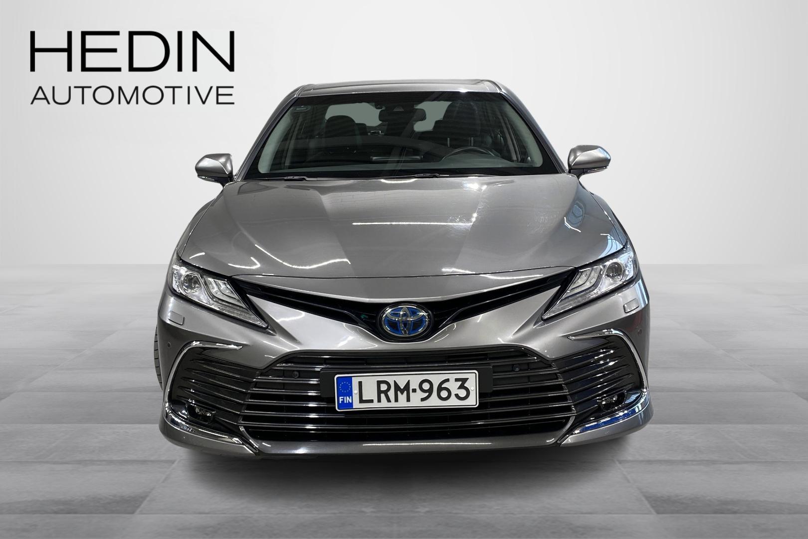 Toyota Camry 2023