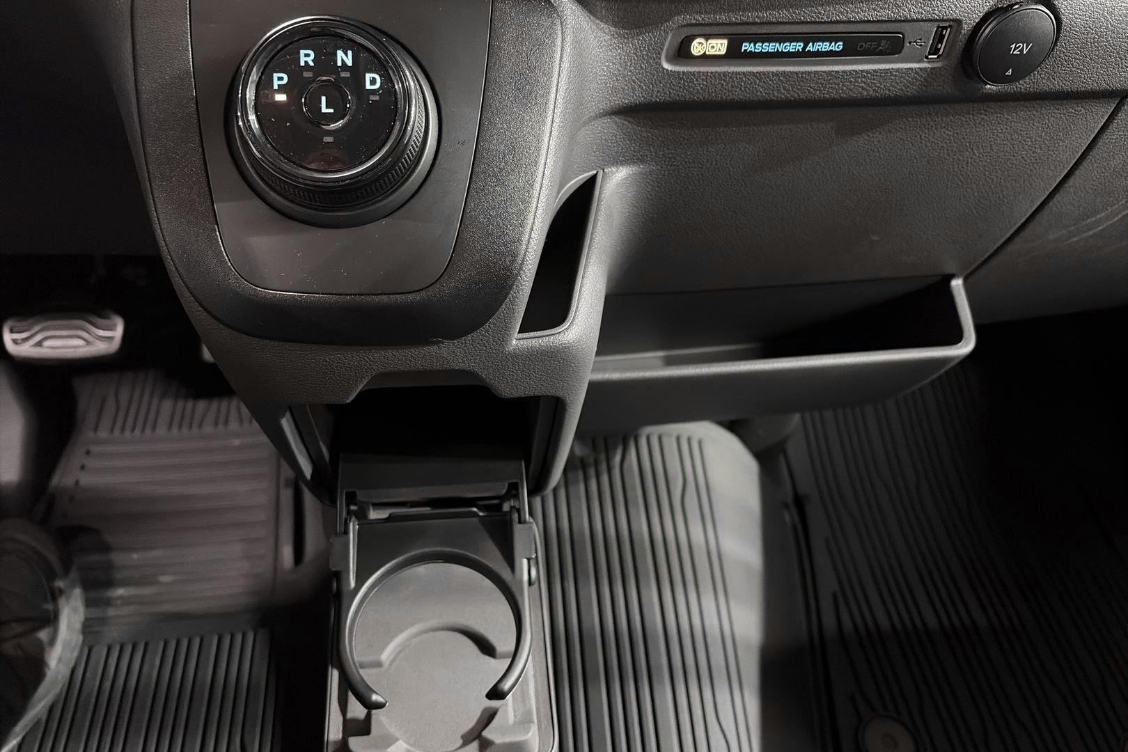 FORD TRANSIT 2025
