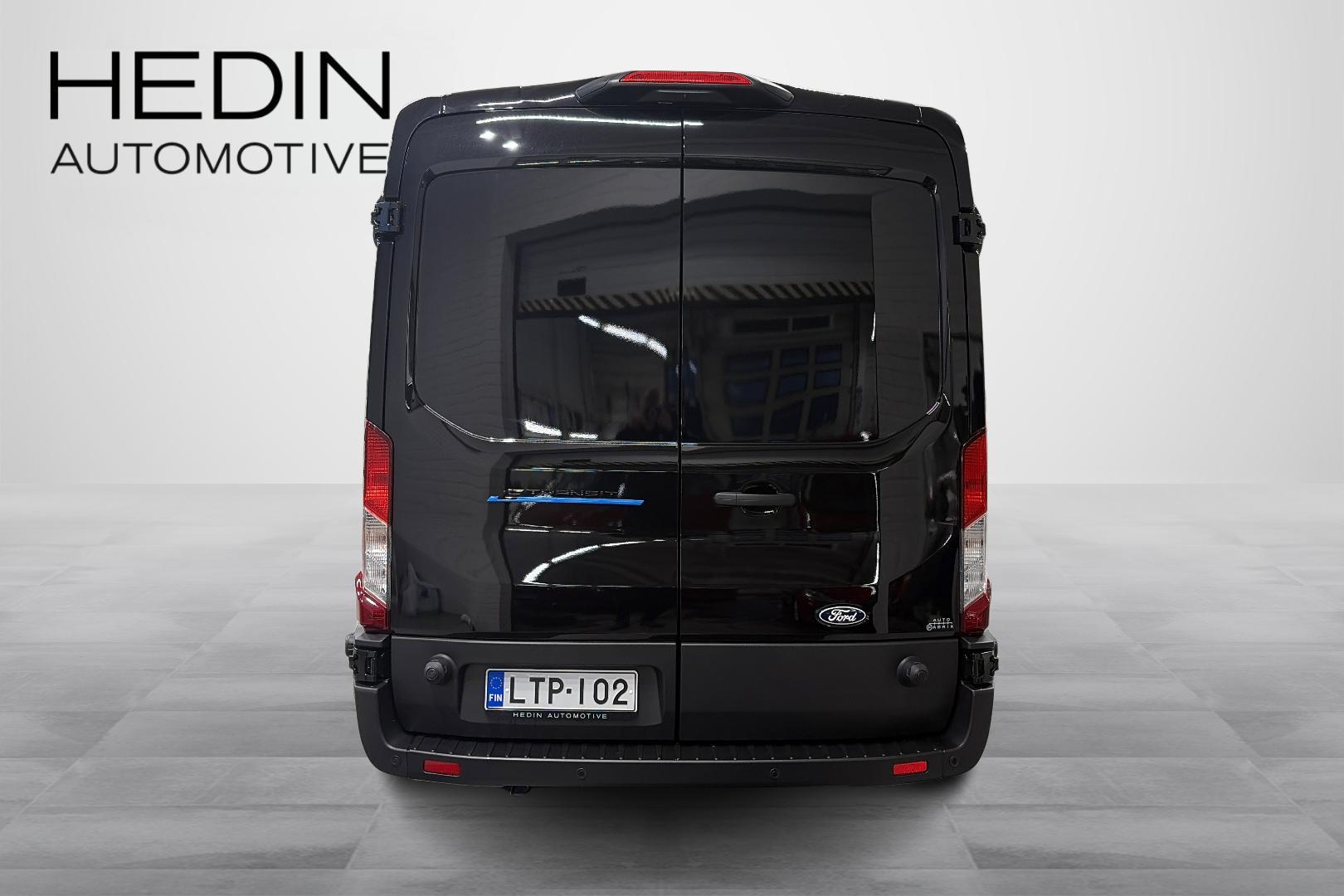FORD TRANSIT 2025