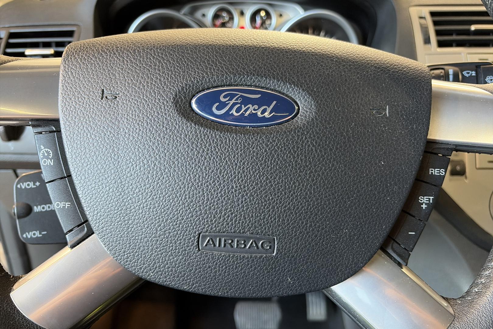 Ford Kuga 19