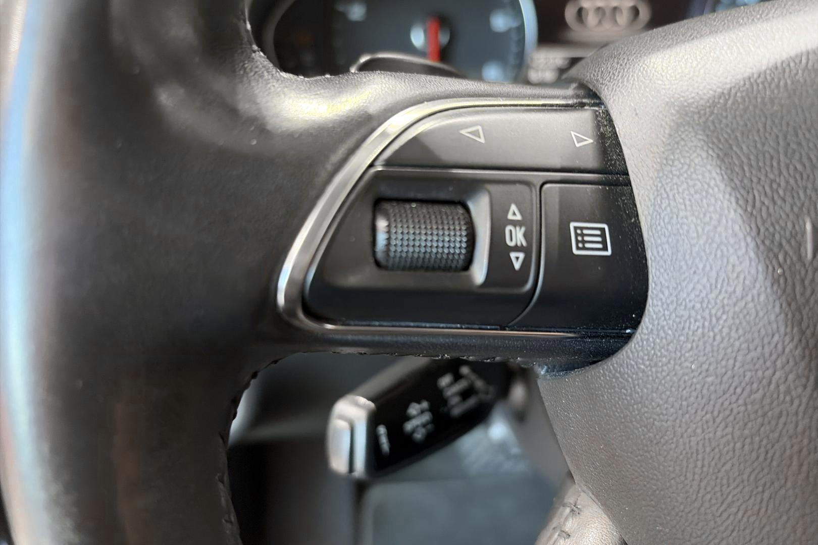 Audi A8 2012