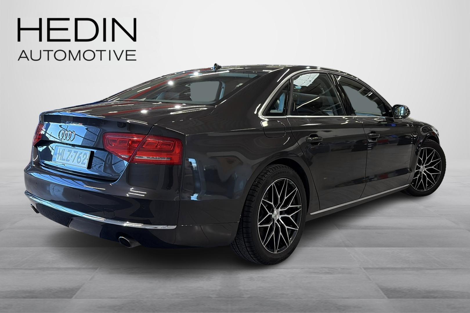Audi A8 2012