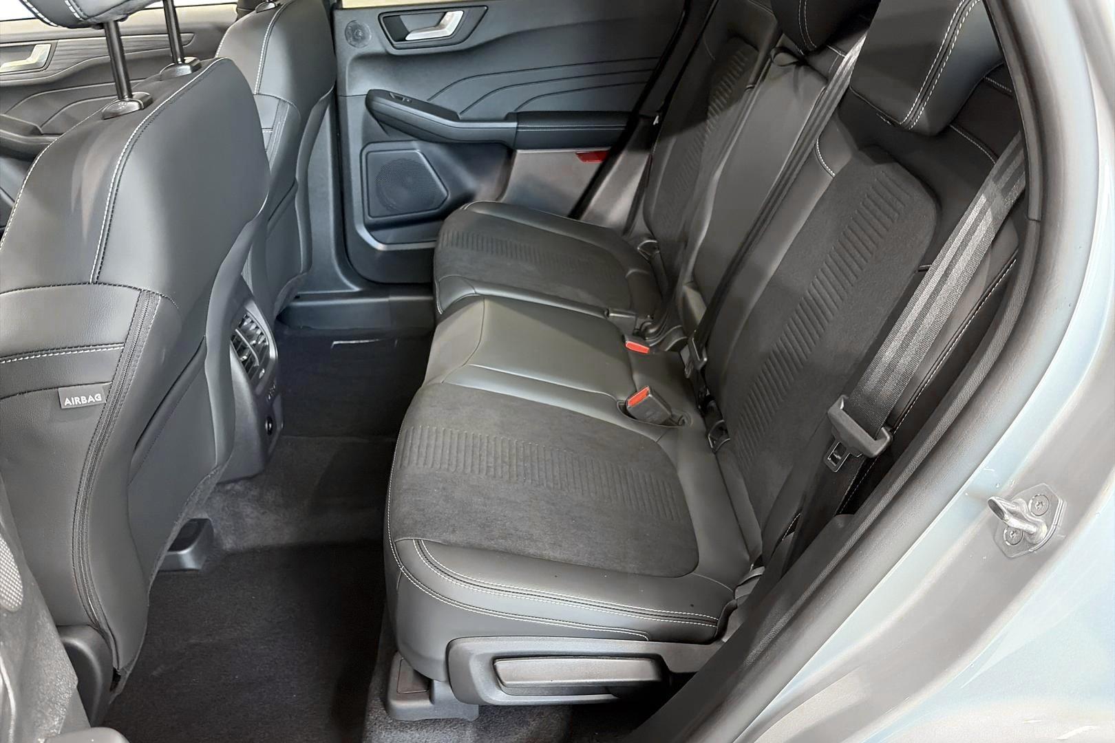 FORD Kuga 2026