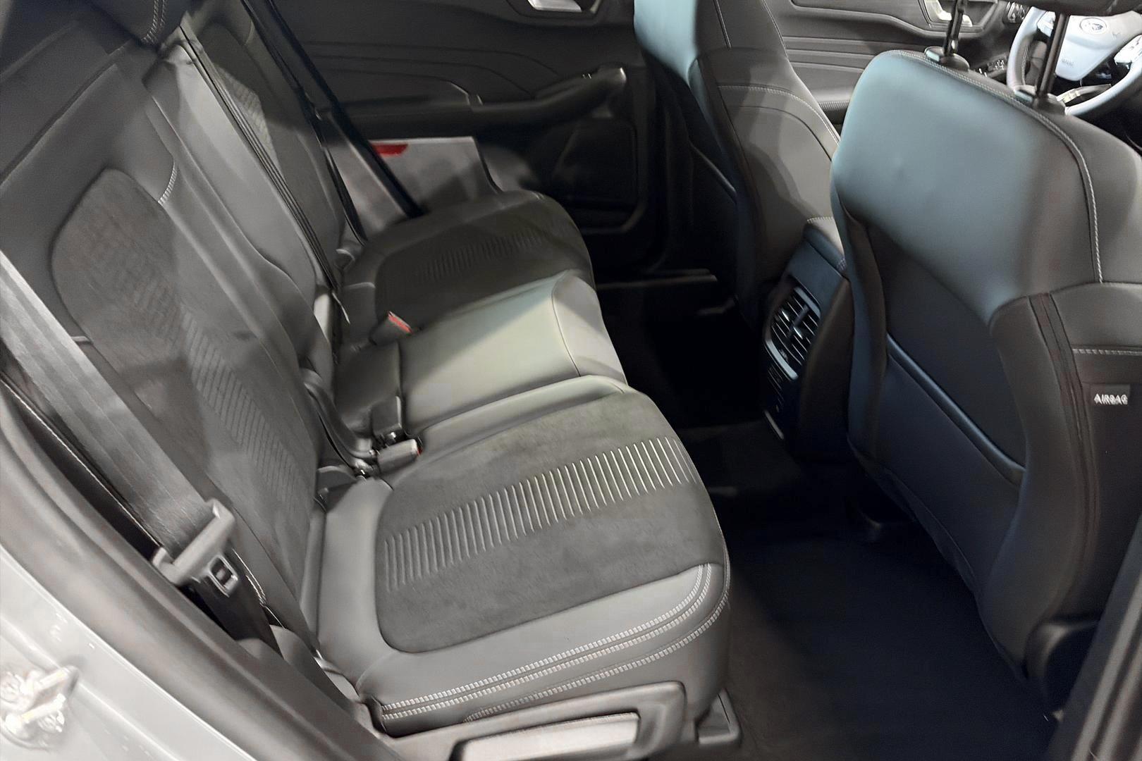 FORD Kuga 2026