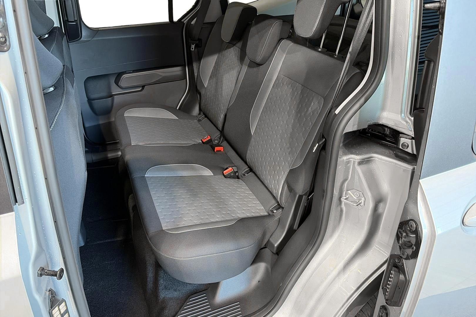 Ford Tourneo Courier 2026