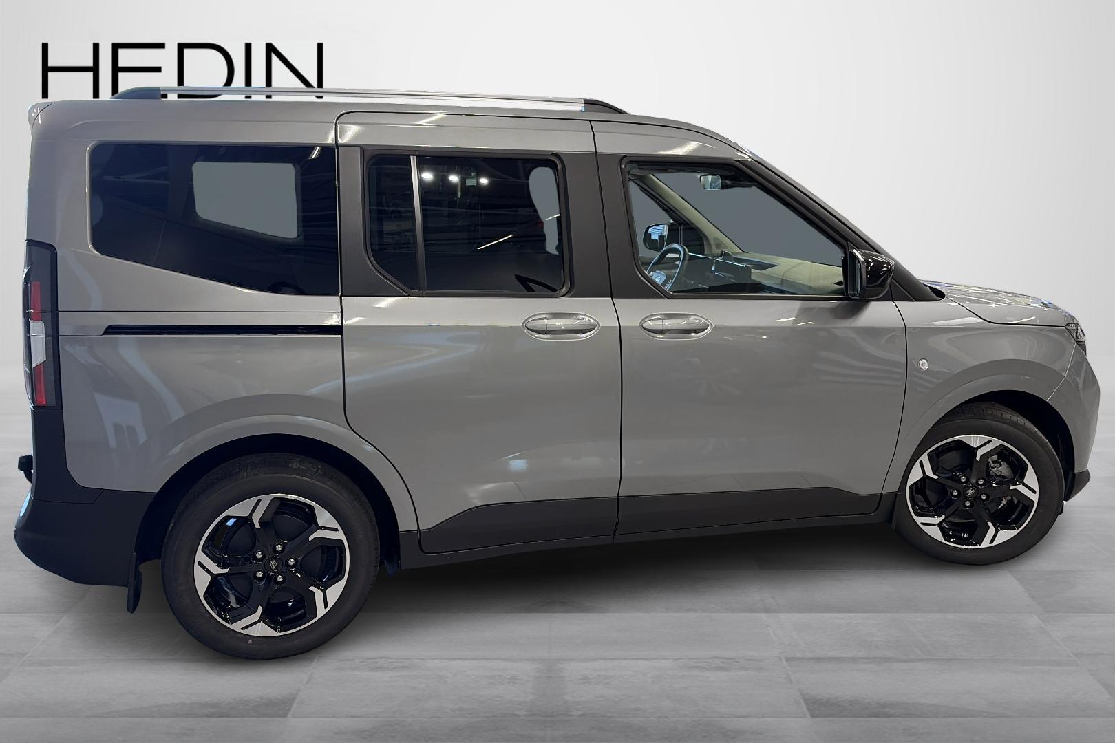 Ford Tourneo Courier 2026