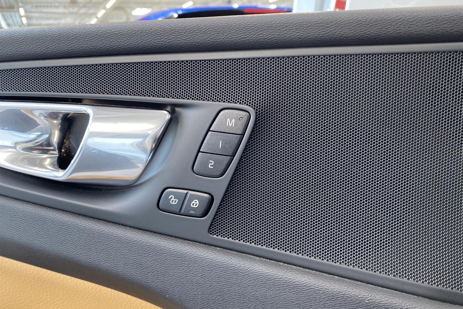 Volvo XC60 2020