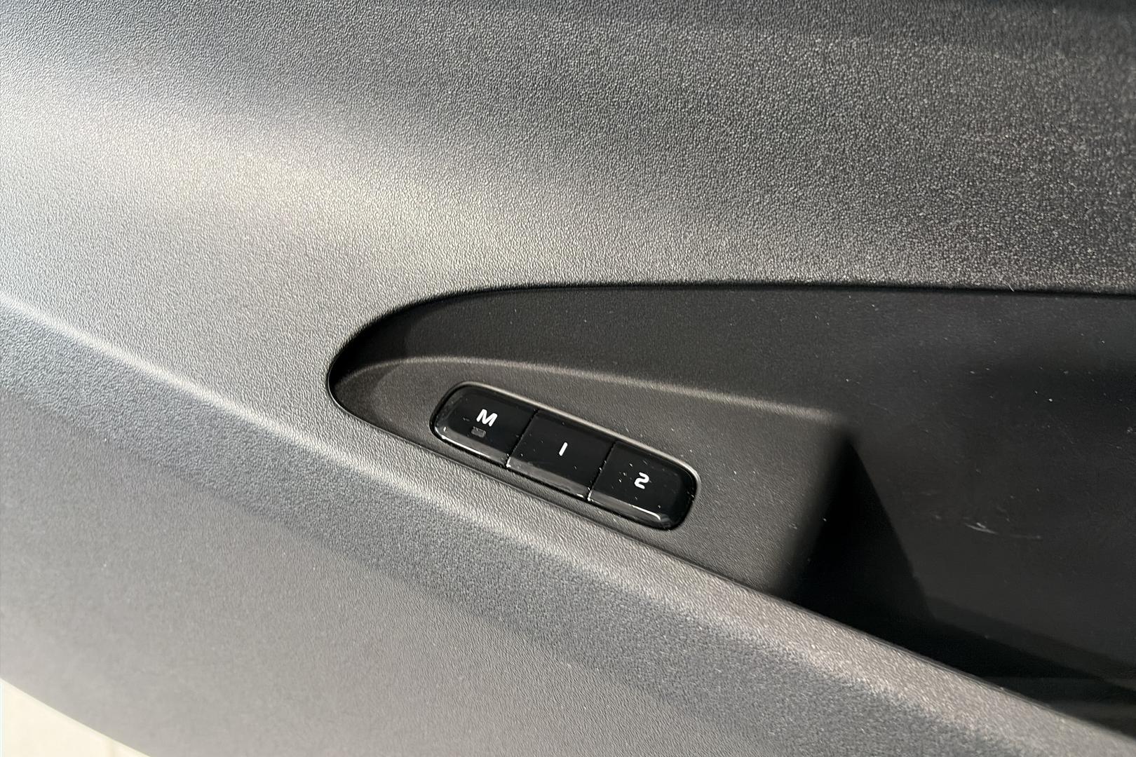 POLESTAR 2 2023