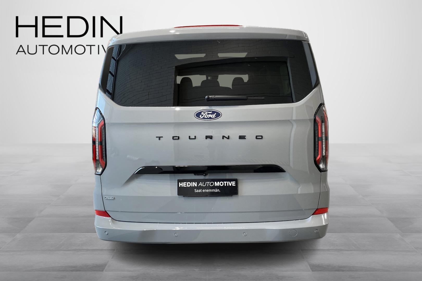 Ford Tourneo Custom 2026