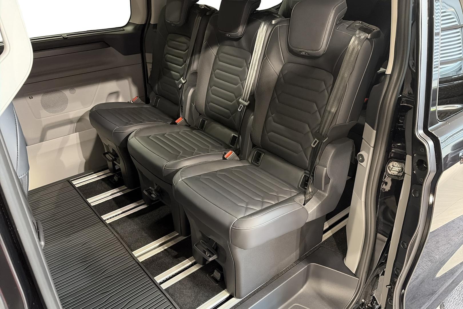 Ford Tourneo Custom 2026