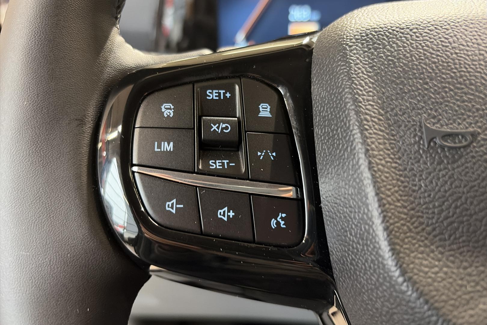Ford Tourneo Custom 2026