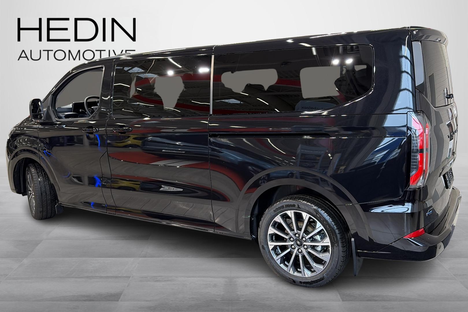 Ford Tourneo Custom 2026