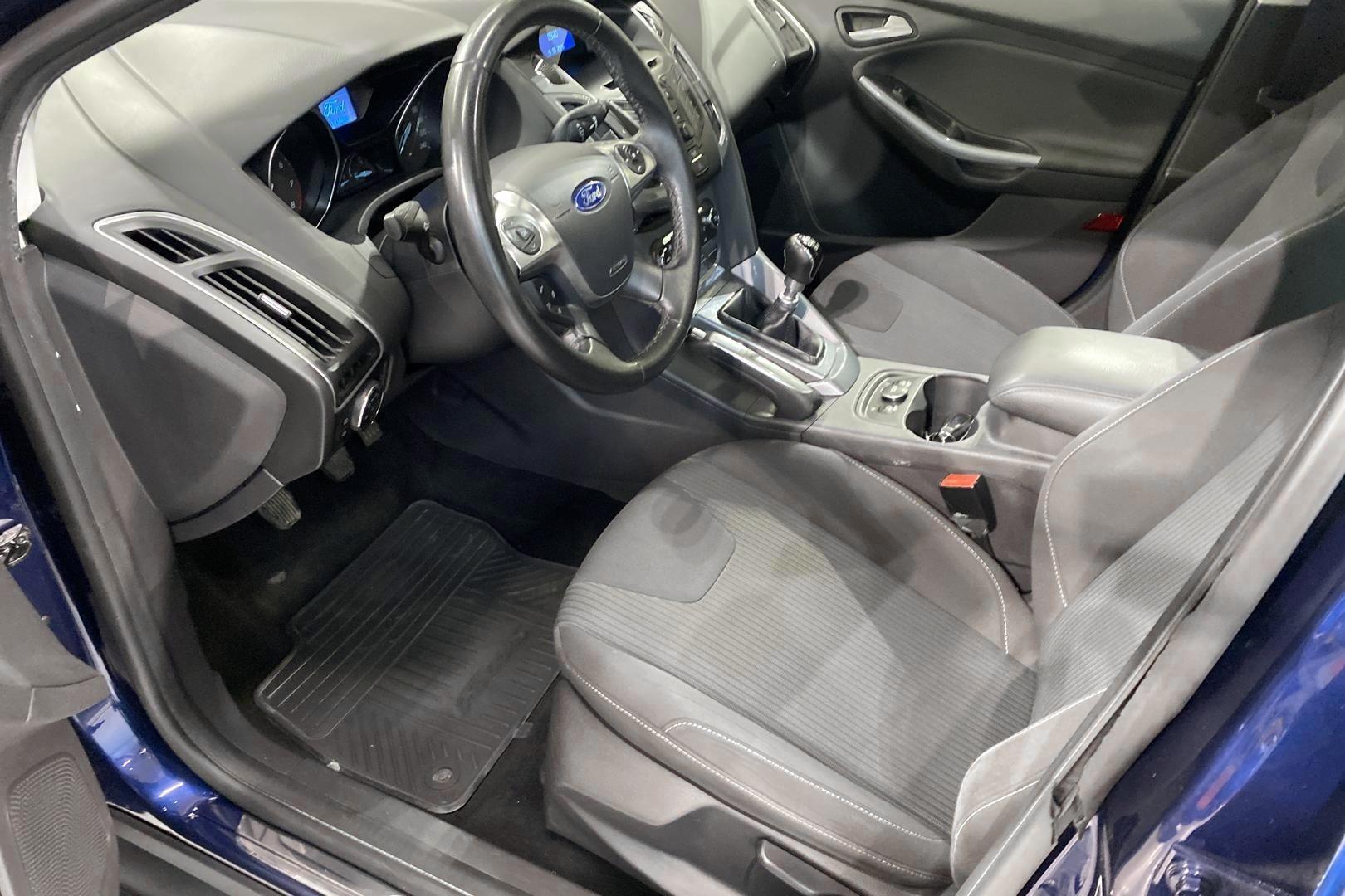 FORD FOCUS 2012