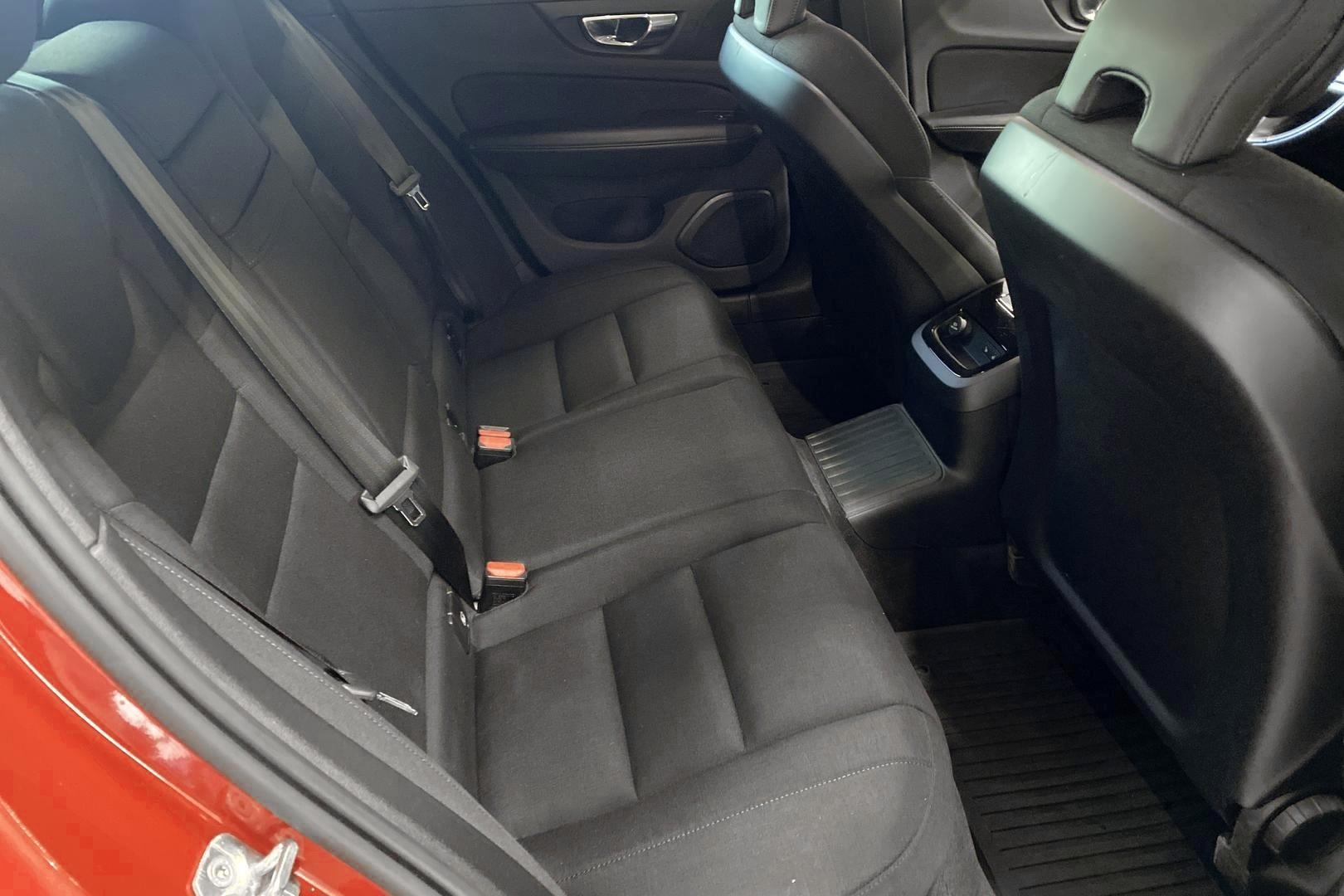 Volvo V60 2020
