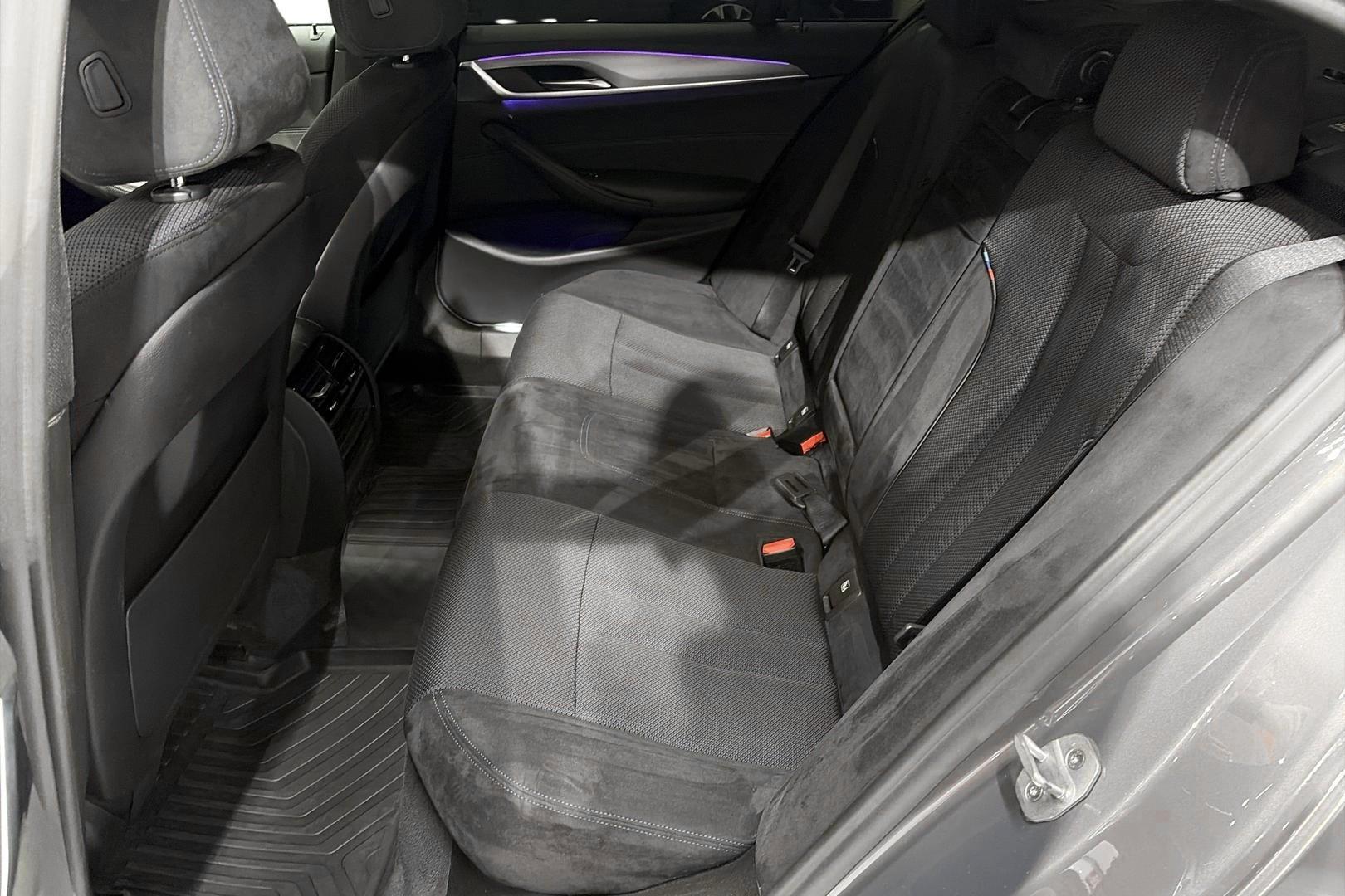 BMW 530 2019