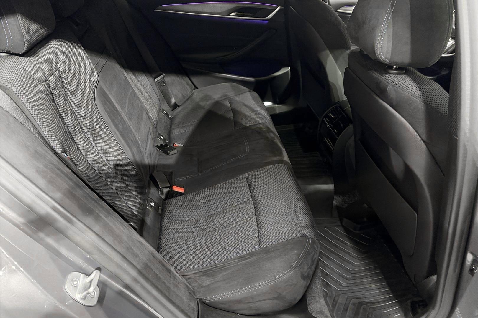 BMW 530 2019