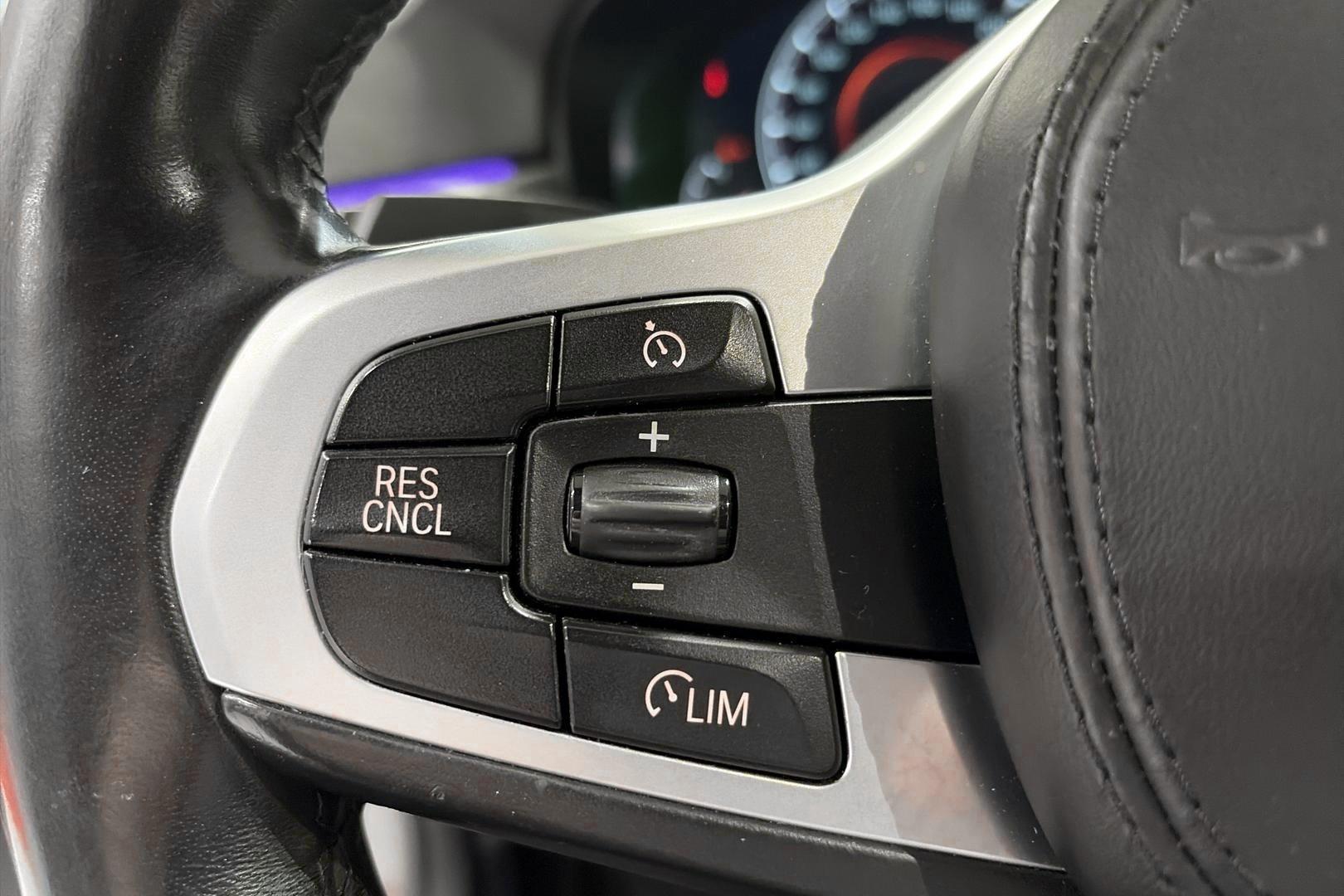 BMW 530 2019