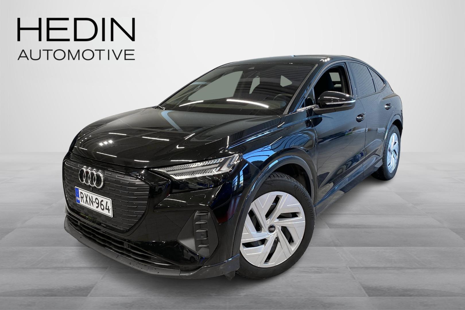 AUDI Q4 e-tron 2024