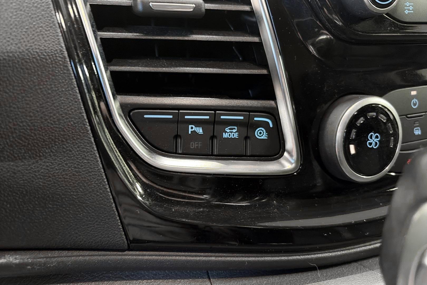FORD TRANSIT 2022