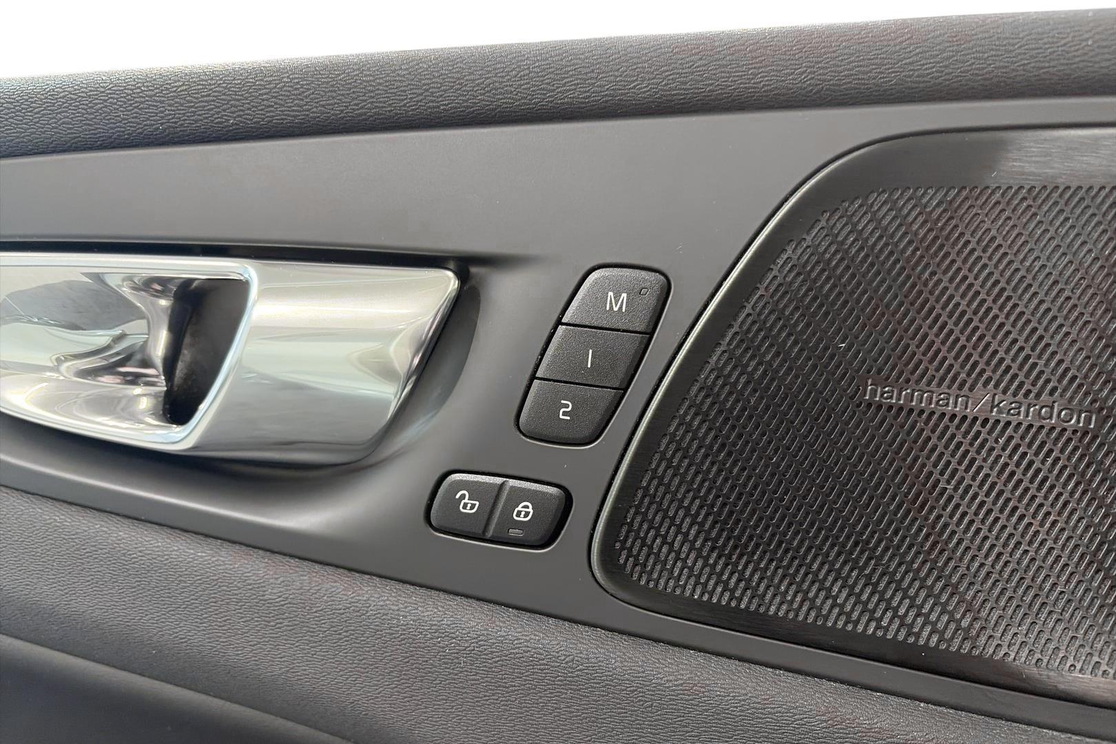 Volvo XC60 2020
