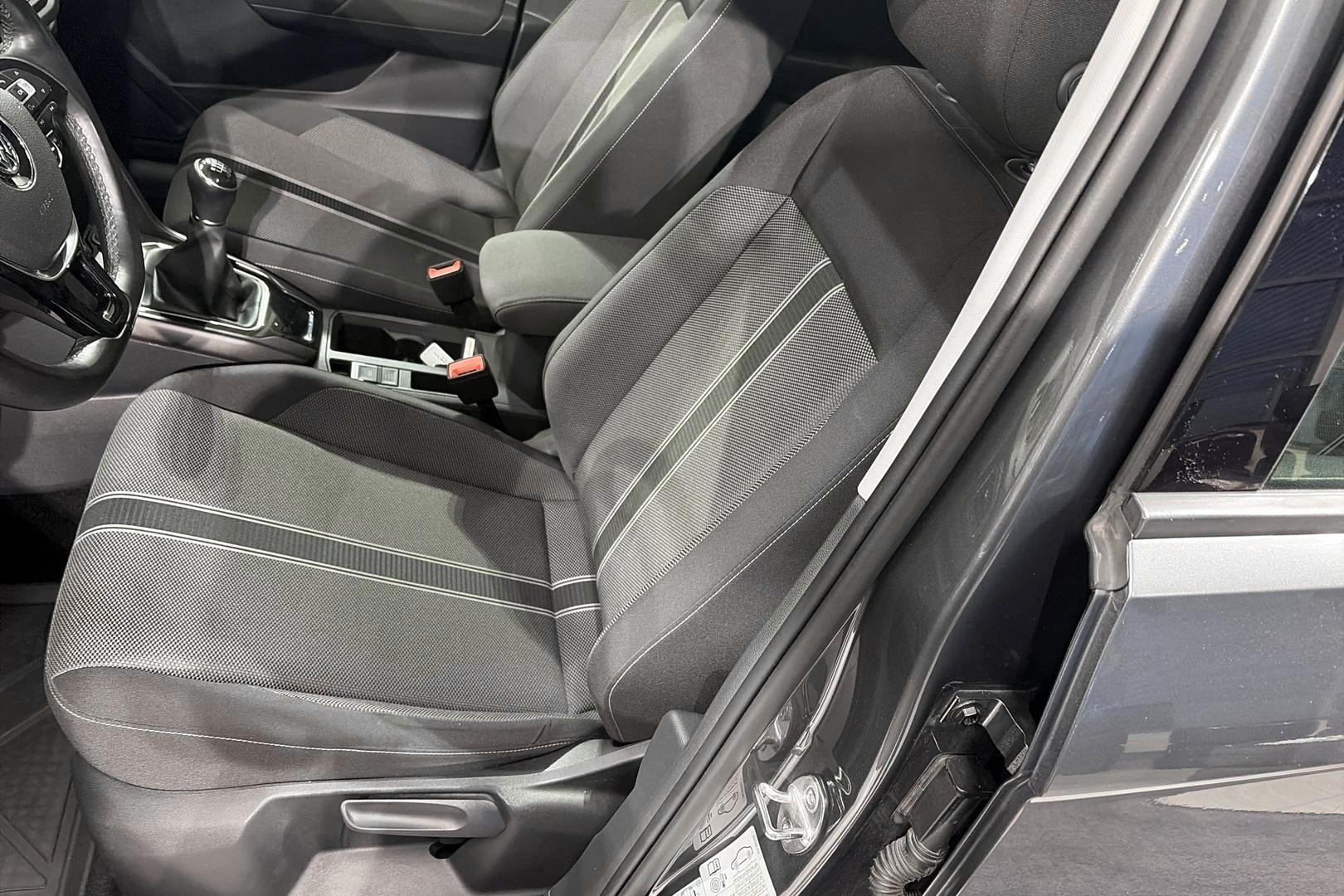 Volkswagen T-Roc 2018