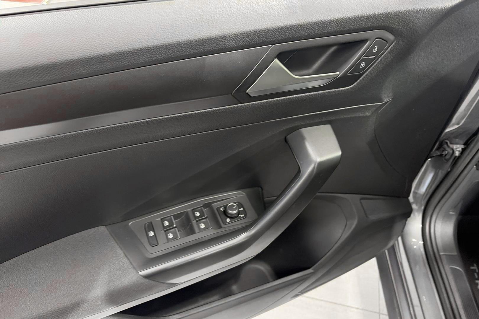 Volkswagen T-Roc 2018