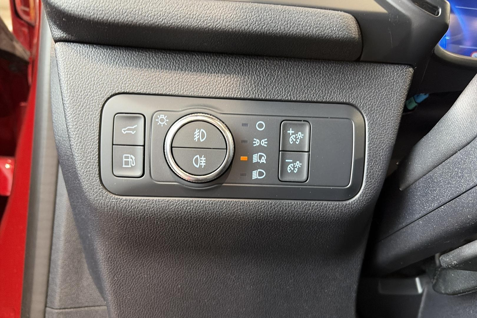 FORD Kuga 2023