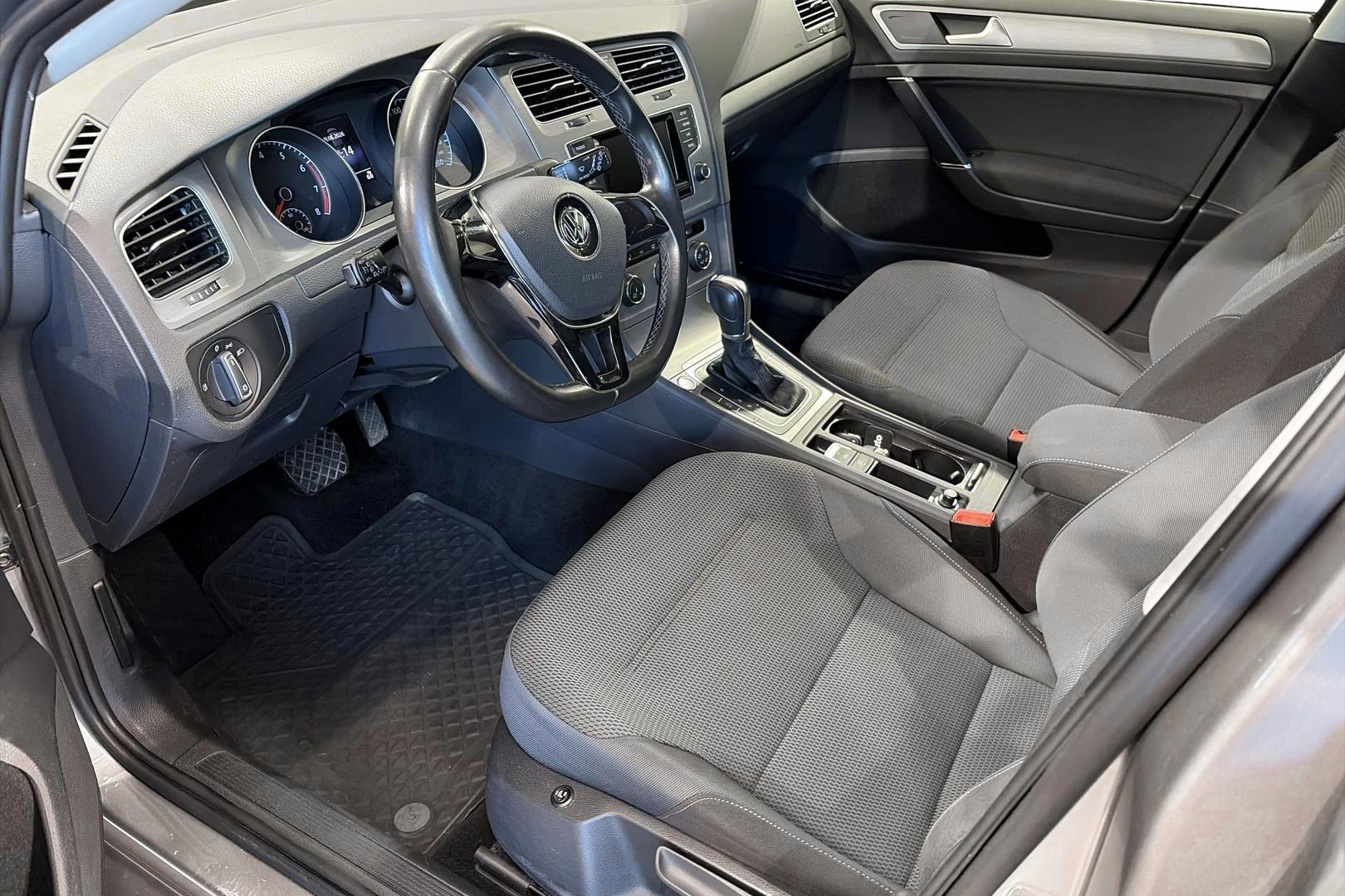 Volkswagen Golf 2014