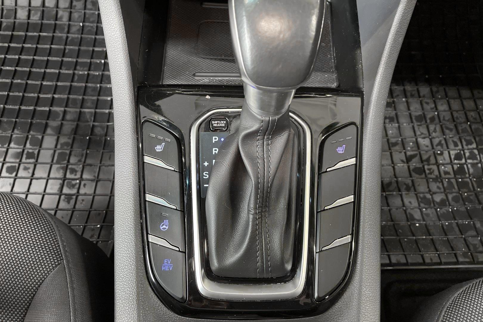 Hyundai IONIQ plug-in 2018