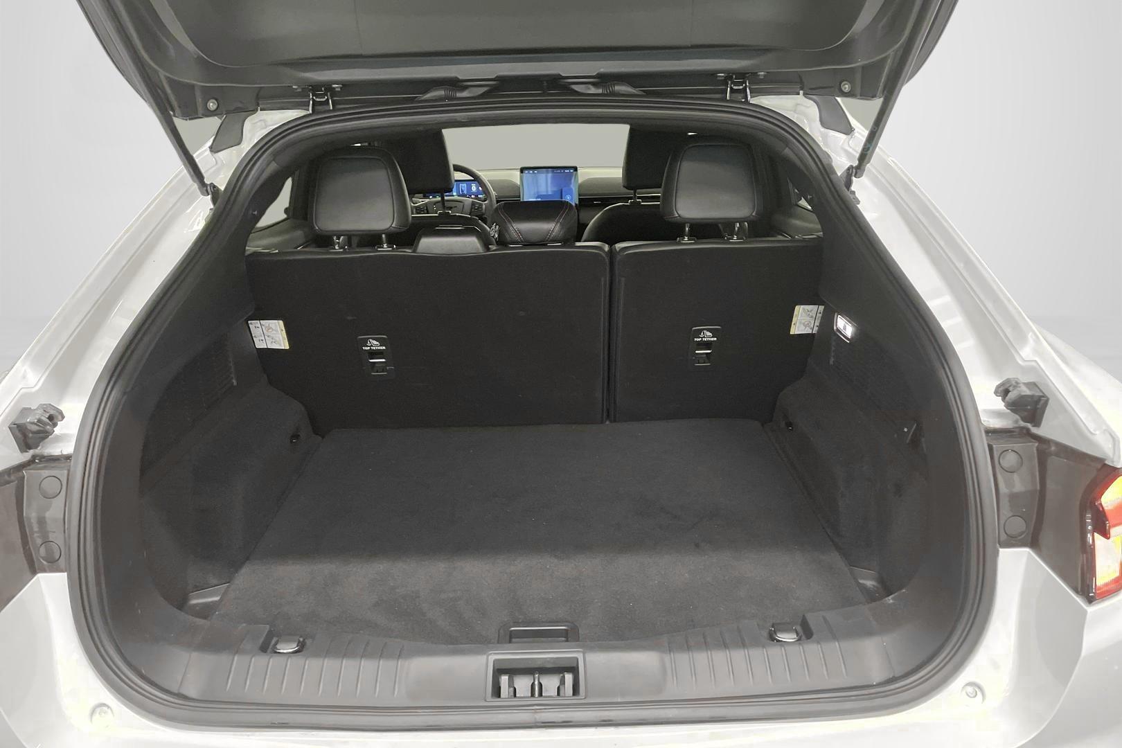 FORD Mustang Mach-E 2025